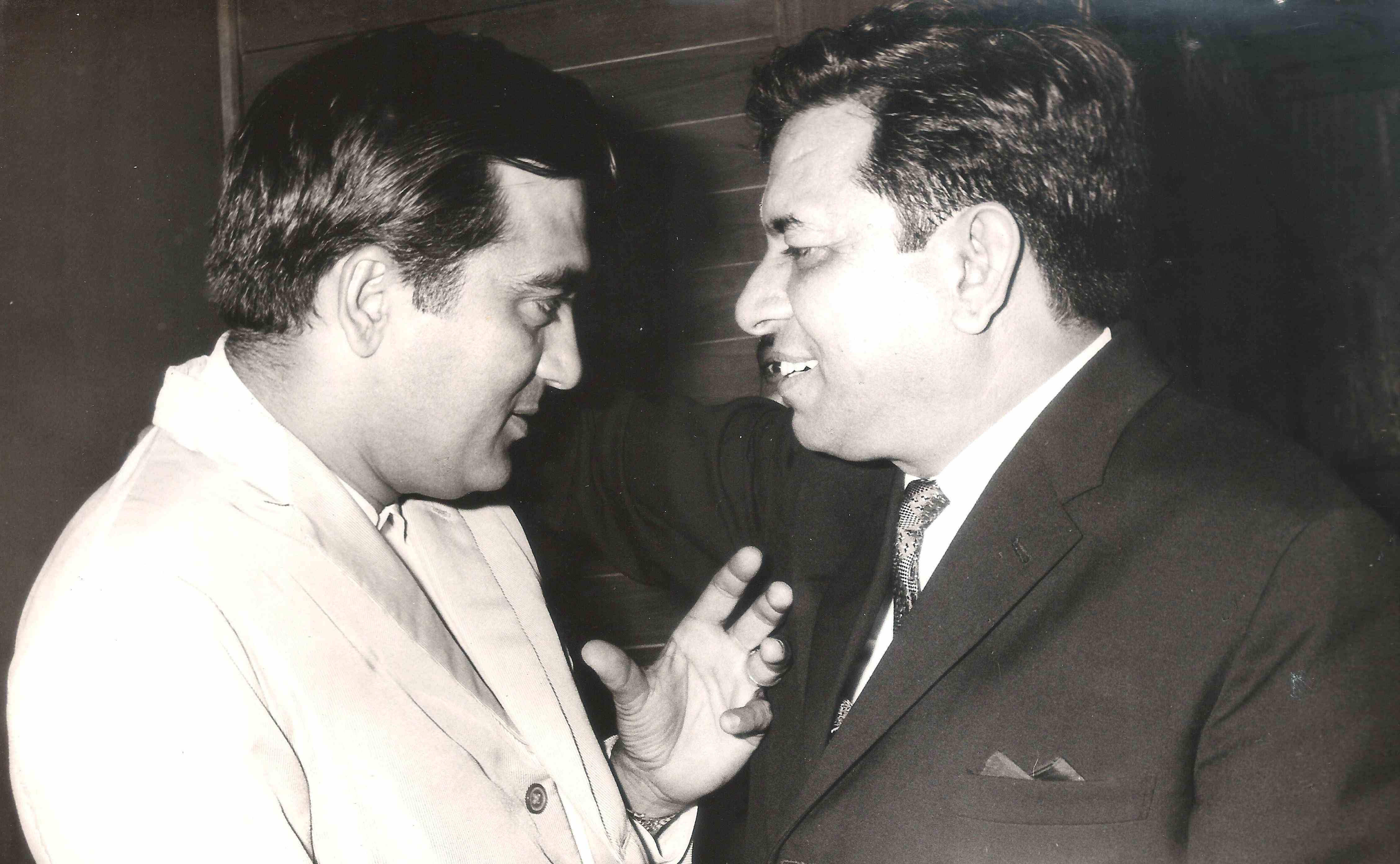 Sunil Dutt And Ravi