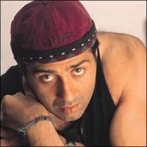 Pic Of Sunny Deol