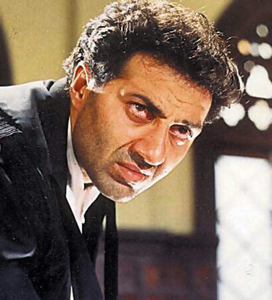 Sunny Deol As Advocate