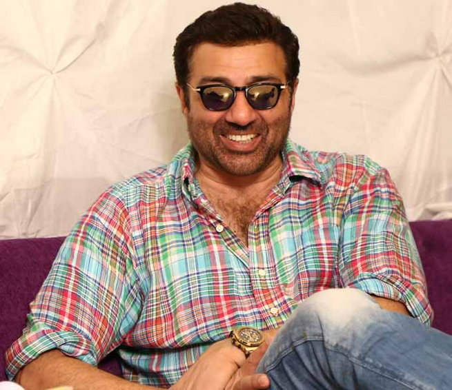 Sunny Deol Wearing Goggles