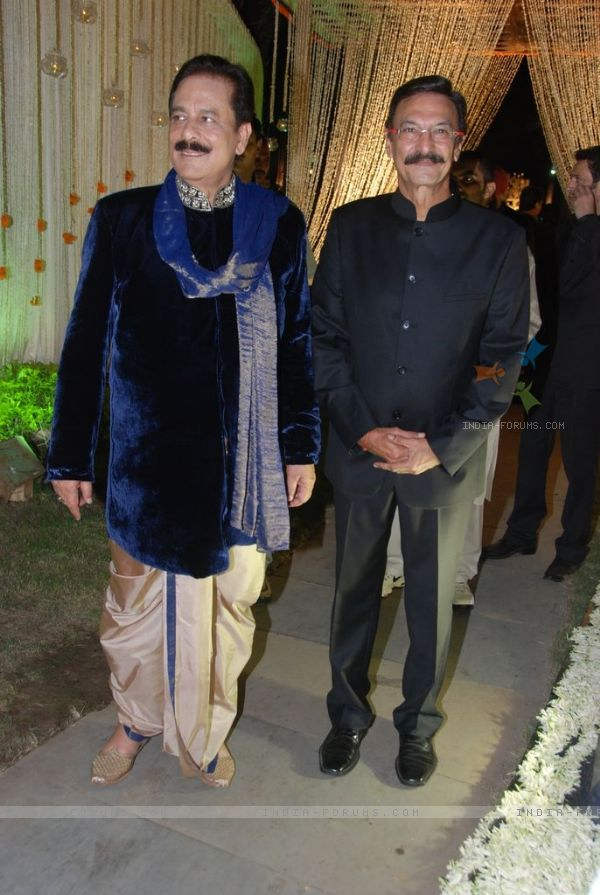 Suresh Oberoi And Subrata Roy