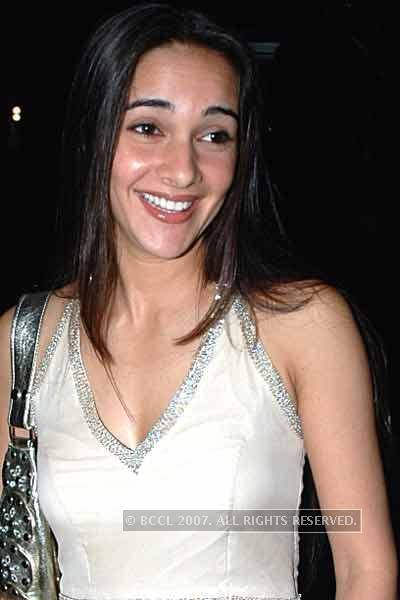 Tara Sharma Looking Happy