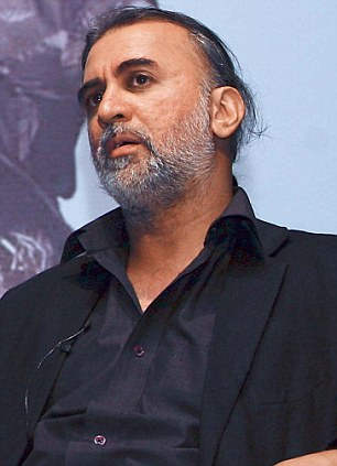 Tarun Tejpal Wearing Black Coat And Shirt