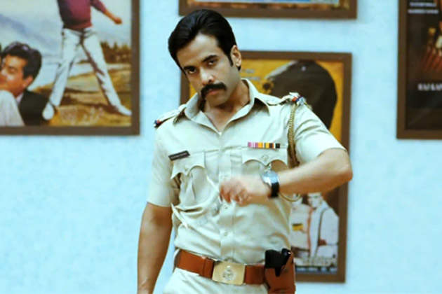 Tusshar Kapoor As Police Inspector
