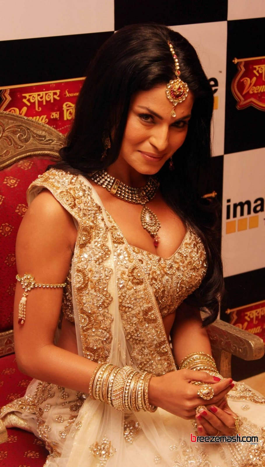 Sensational Veena Malik