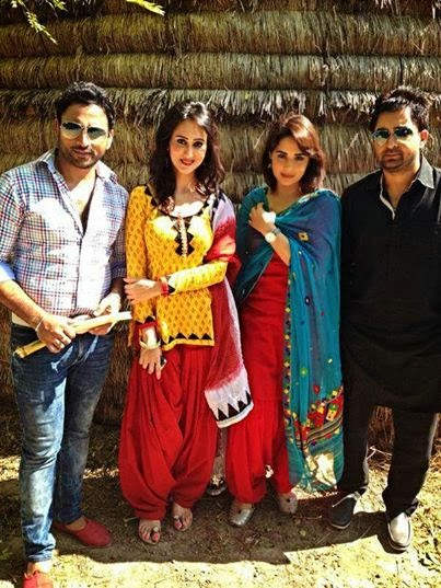 Vinaypal With Gunjan,Mandy And Sharry Mann
