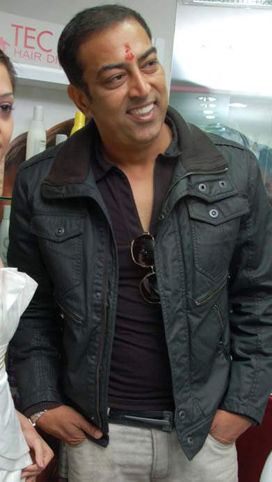 Actor Vindu Dara Singh