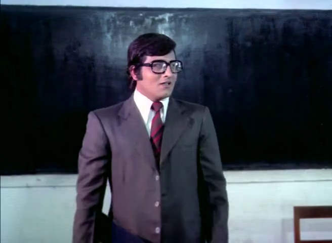 Vinod Khanna Wearing Specs