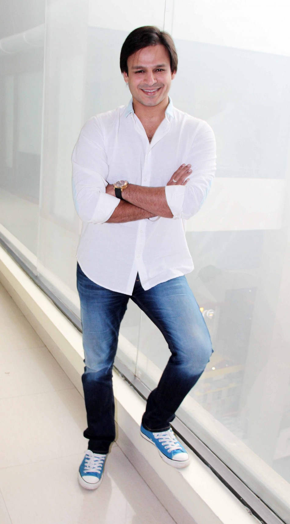 Vivek Wearing White Shirt And Jeans