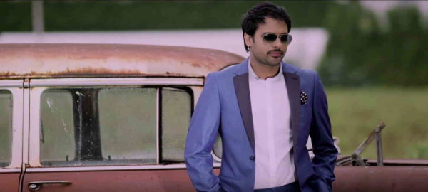 Amrinder Gill In Blue Coat Pant