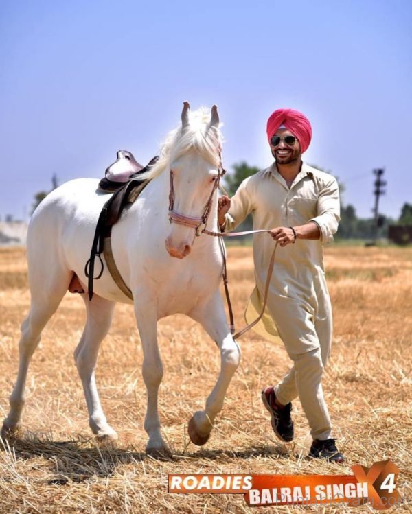 Balraj Singh Khehra With Horse-099