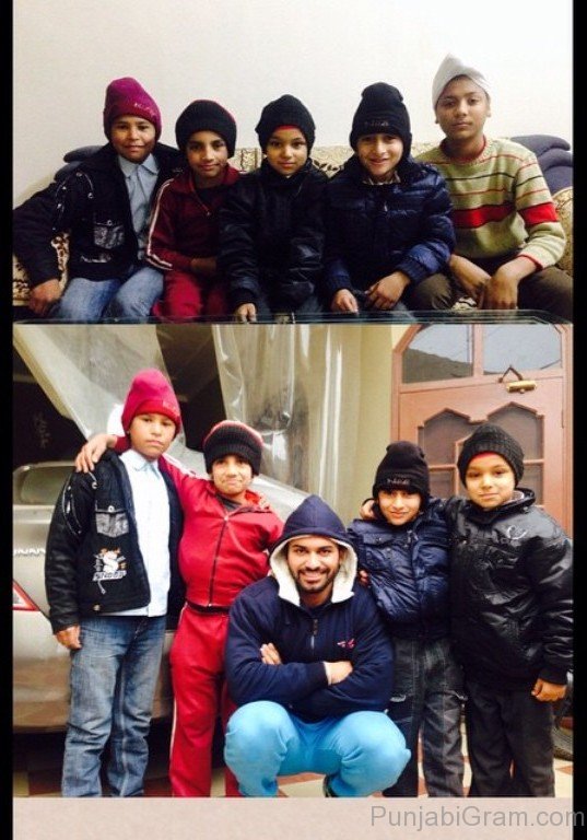 Balraj Singh Khehra With Kids-149