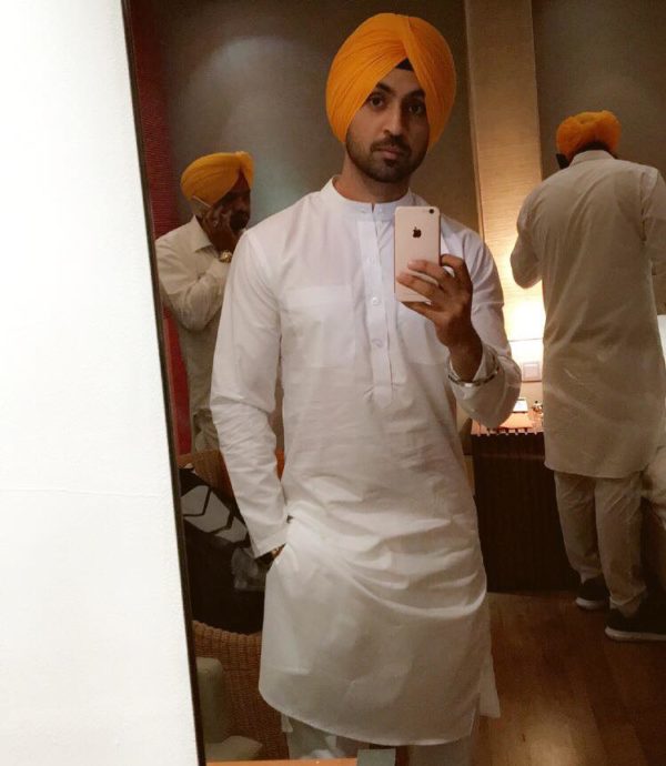 Diljit Dosanjh Looking Handsome In White Kurta Pajama