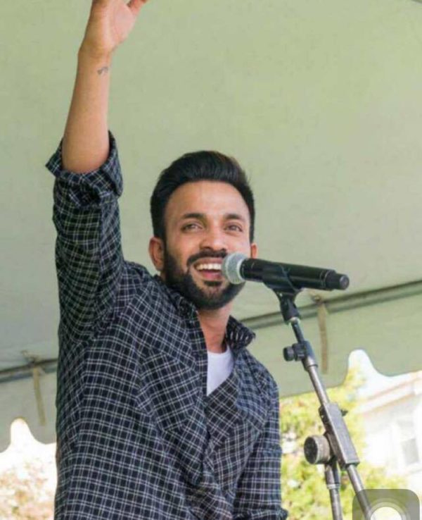 Dilpreet Dhillon During Singing Song