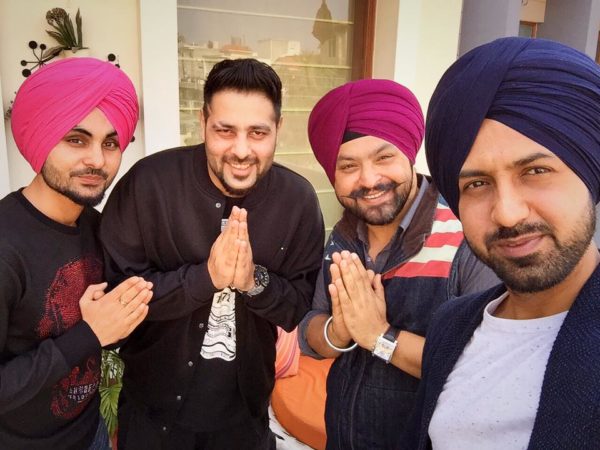 Gippy Grewal With Baadshah And Fans