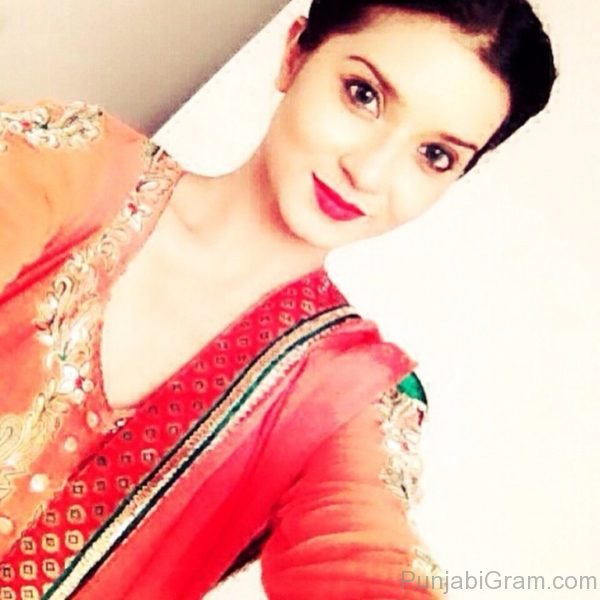 Gorgeous Actress Aakanksha Sareen-4840008