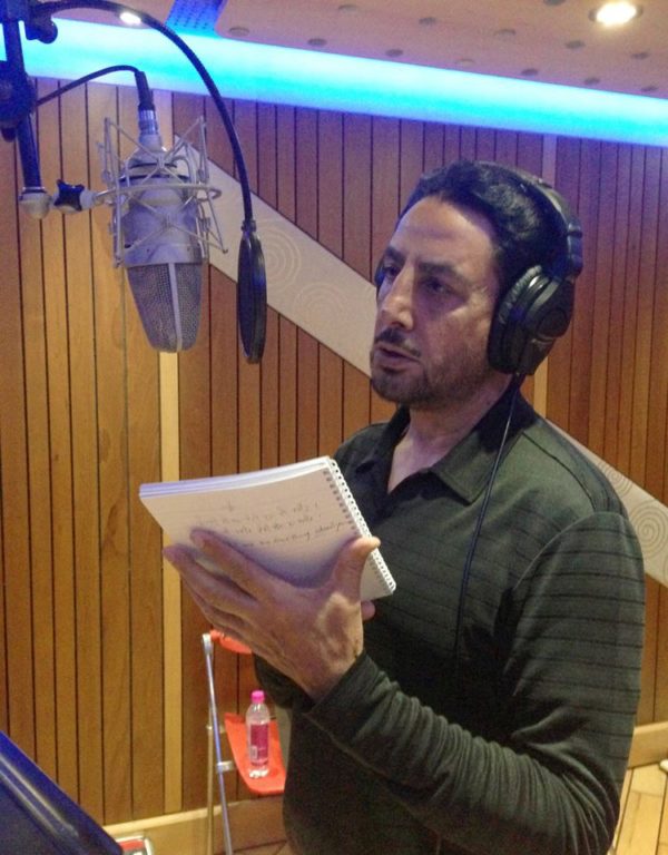 Gurdas Maan During Recording Song In Studio