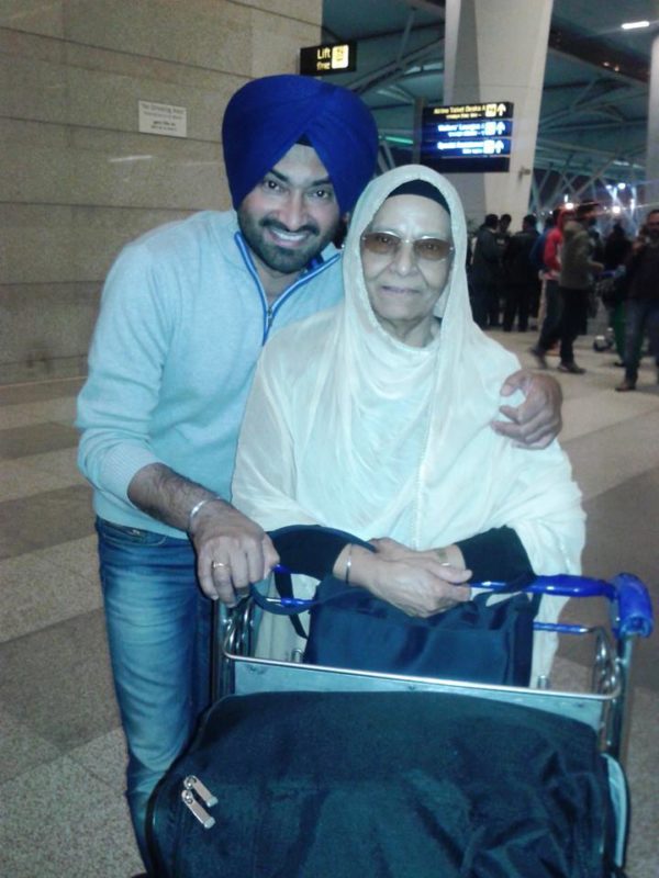 Gurkirpal Surapur With Mother