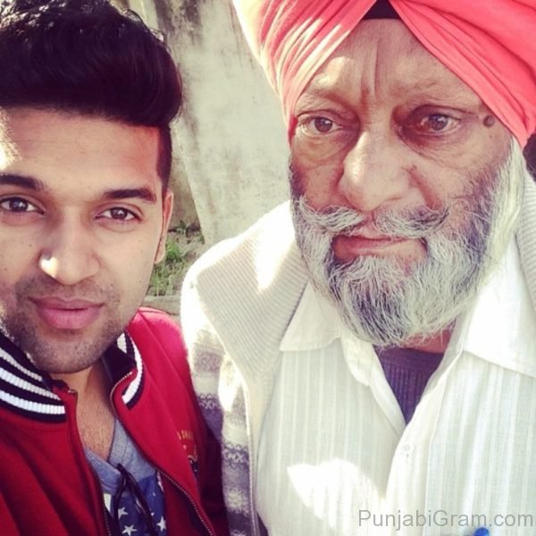 Guru Randhawa With Father-024