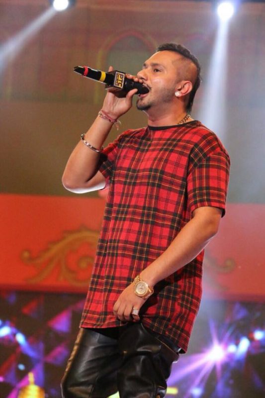 Honey Singh During Stage Show At Ptc Awards