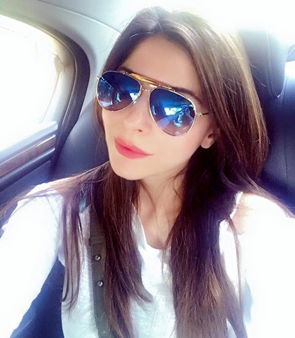 Kanika Kapoor Wearing Blue Sunglasses