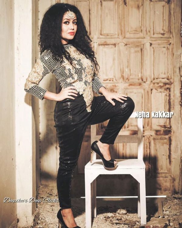 Neha Kakkar Looking Gorgeous-097
