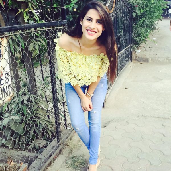 Picture Of Sheetal Thakur In Casual Outfit -090445