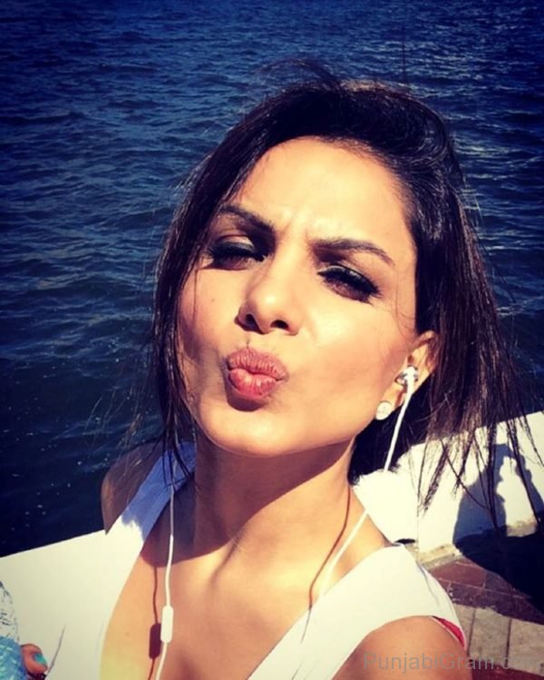Pout Image Of Monica Gill-061
