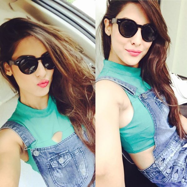 Sheetal Thakur Wearing Green Top And Jeans-090363