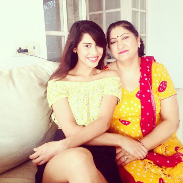 Sheetal Thakur With Mom-421