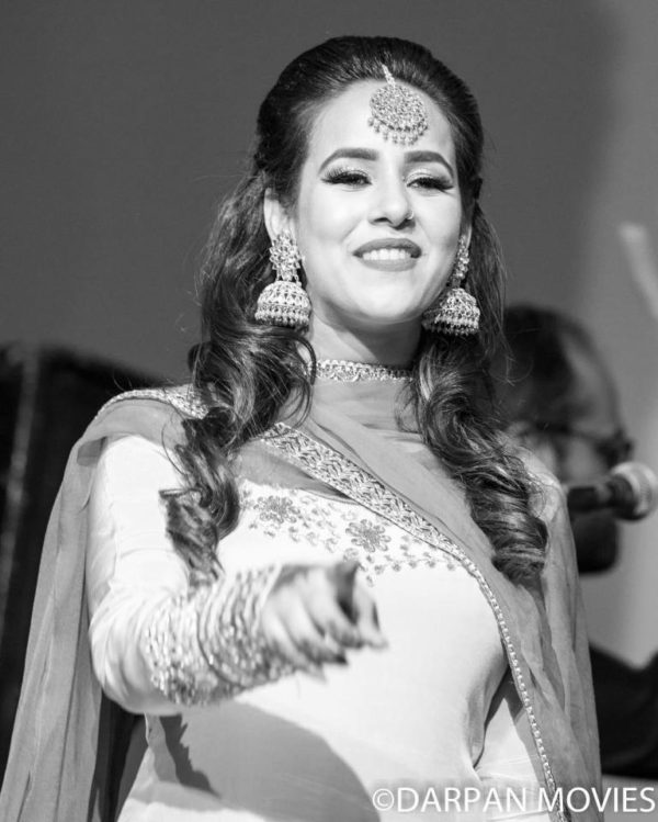 Sunanda Sharma Black And White Pic-342