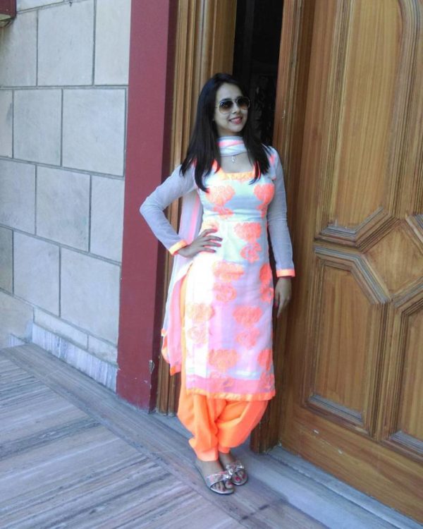Sunanda Sharma Looking Smart In Orange Suit -358
