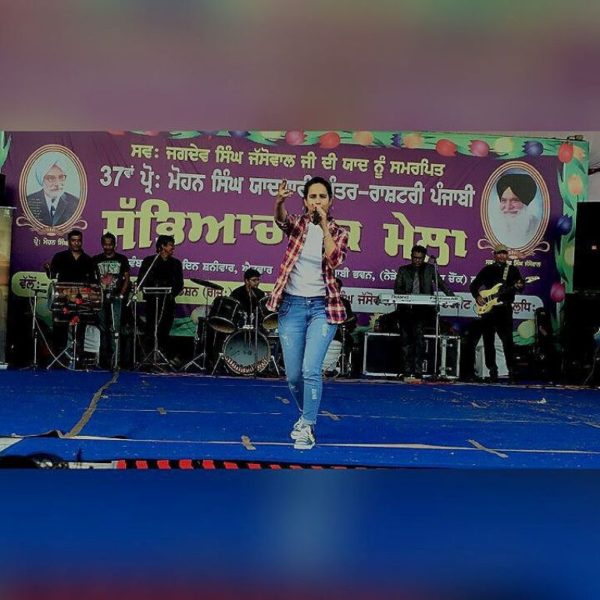 Sunanda Sharma Singing On Stage-181