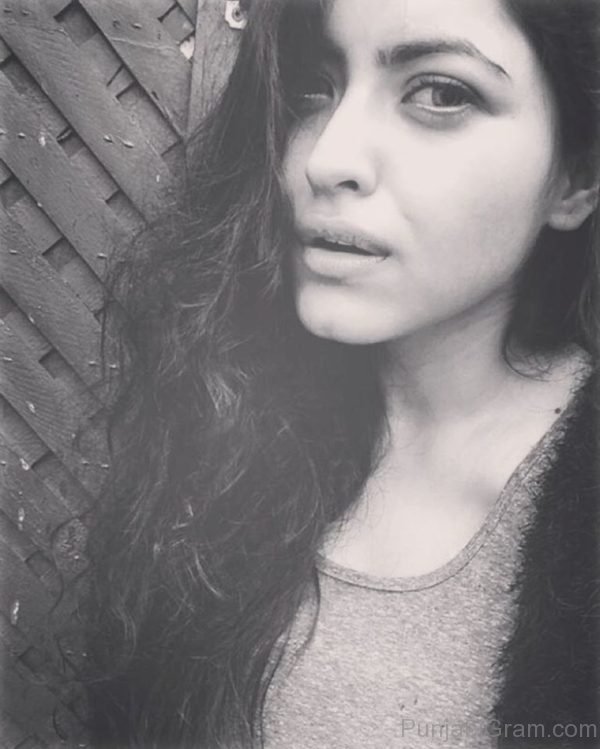 Black And White Image Of Simi Chahal -00092