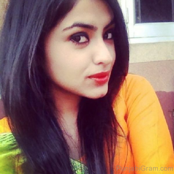 Image Of Beauteous Simi Chahal -00336