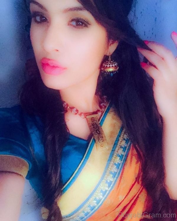Neha Malik In Saree-0250