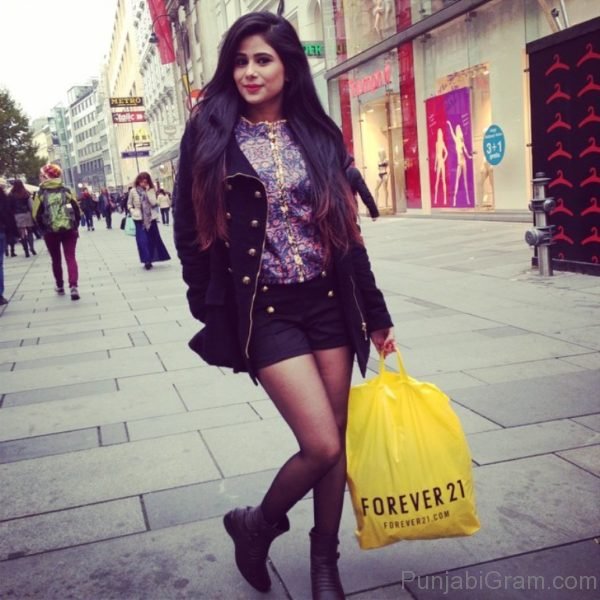 Pic Of  Priyanka Looking Marvelous-363