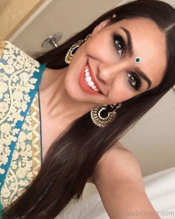 Smiling Tristin Dhaliwal -078