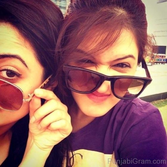 Image Of Isha Rikhi selfie with friend