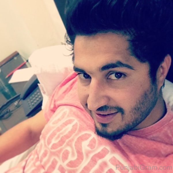 Jassi Gill In Light Pink T- Shirt-580