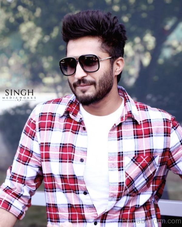 Jassi Gill Looking Handsome-124
