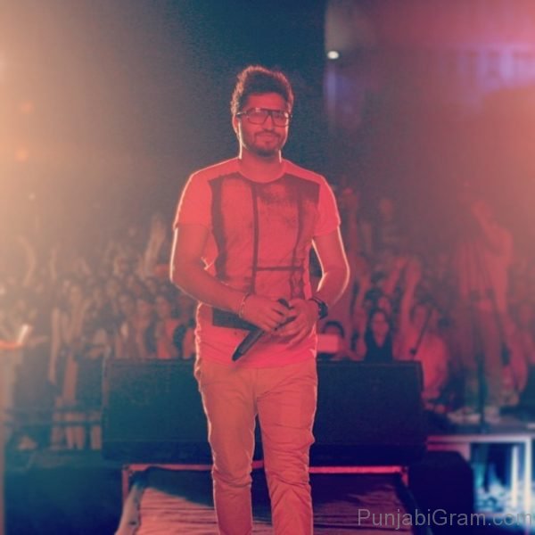 Jassi Gill On Stage-609