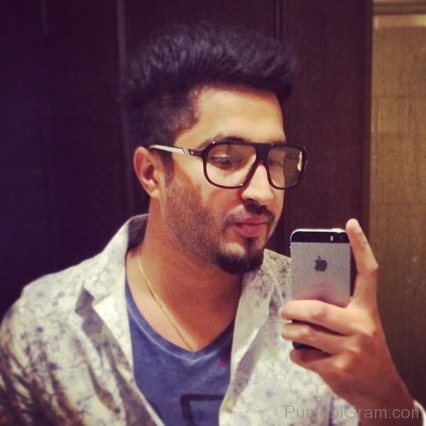 Jassi Gill Wearing Goggles-583