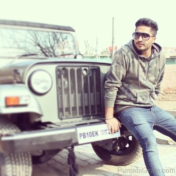 Jassi Gill With Jeep-511
