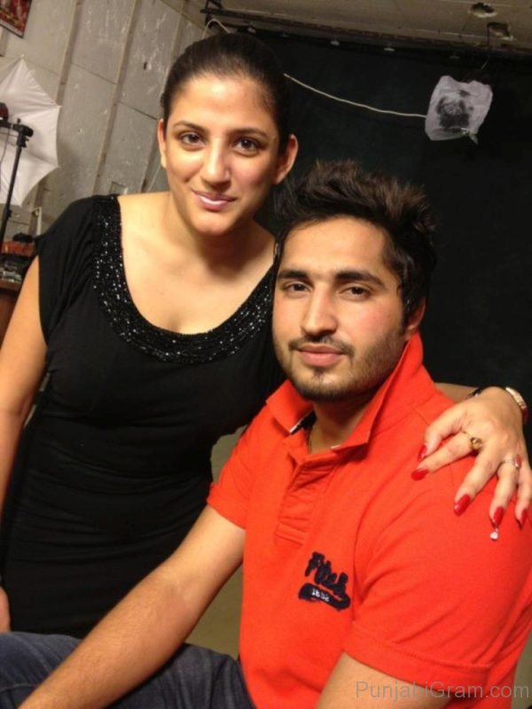 Jassi gill with fan 3