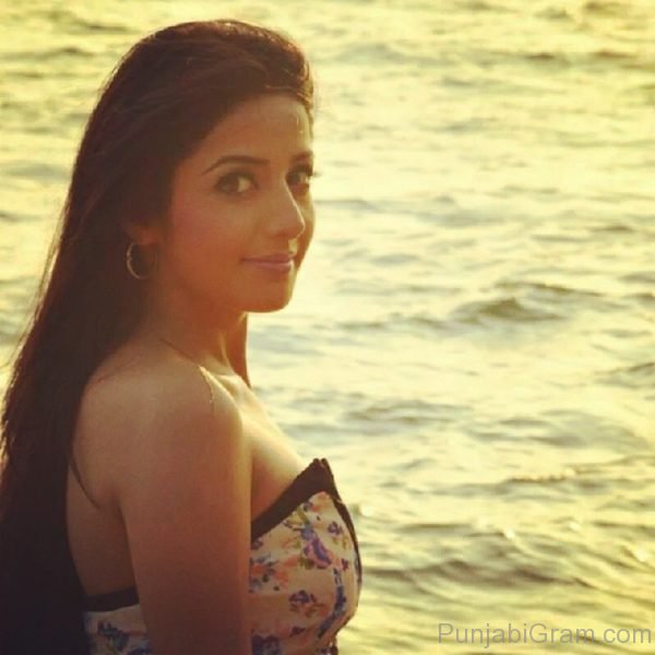 Photograph Of Sonia Looking Sweet And Cute-454