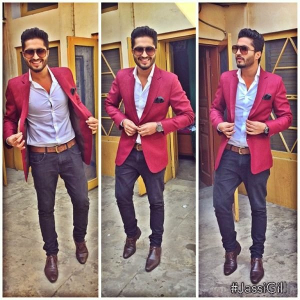 Pic Of Jassi Gill Looking Handsome-758