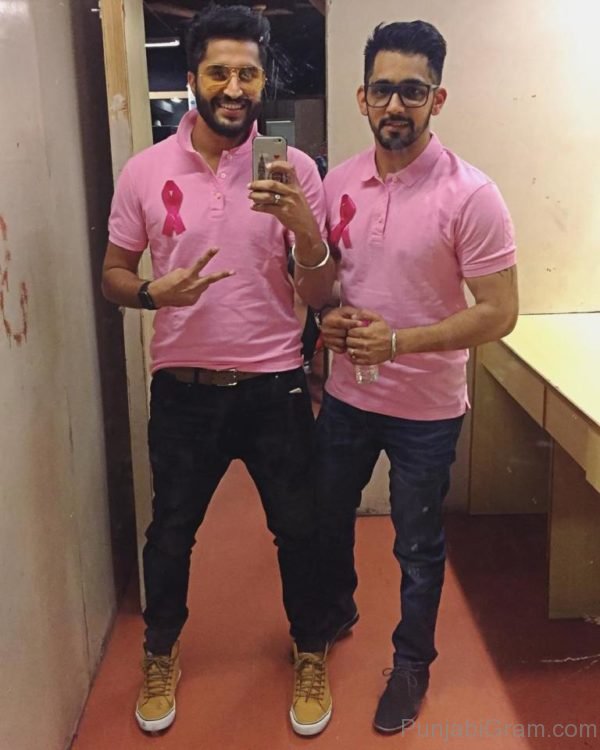 Pic Of Jassi Gill Looking Impressive-117