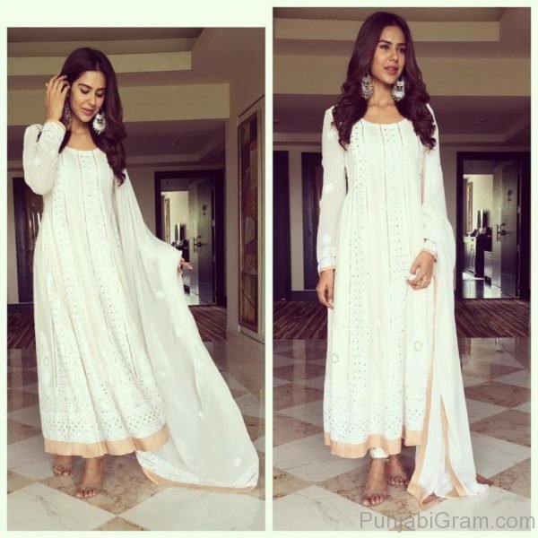 Picture Of Lovely Sonam Bajwa-207