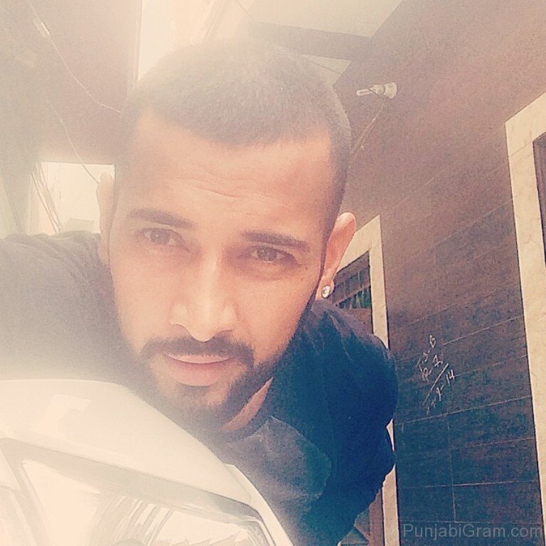 Picture Of Personable Garry Sandhu